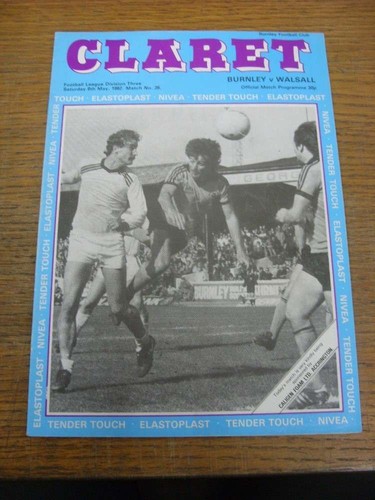 08/05/1982 Burnley v Walsall (Creased)