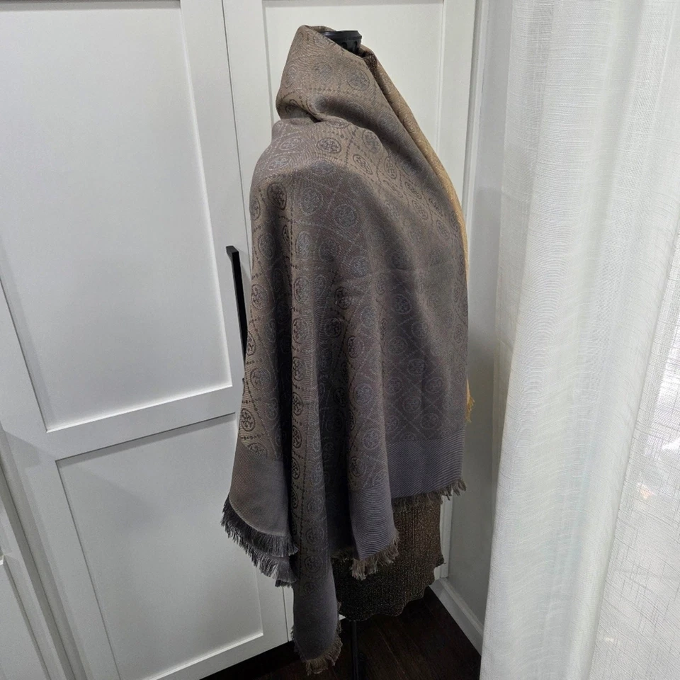 Tory Burch T Monograma Viajero Bufanda Jaquared Tejido Logo Pestañas Borde Seda Lana Foto 3 de 4