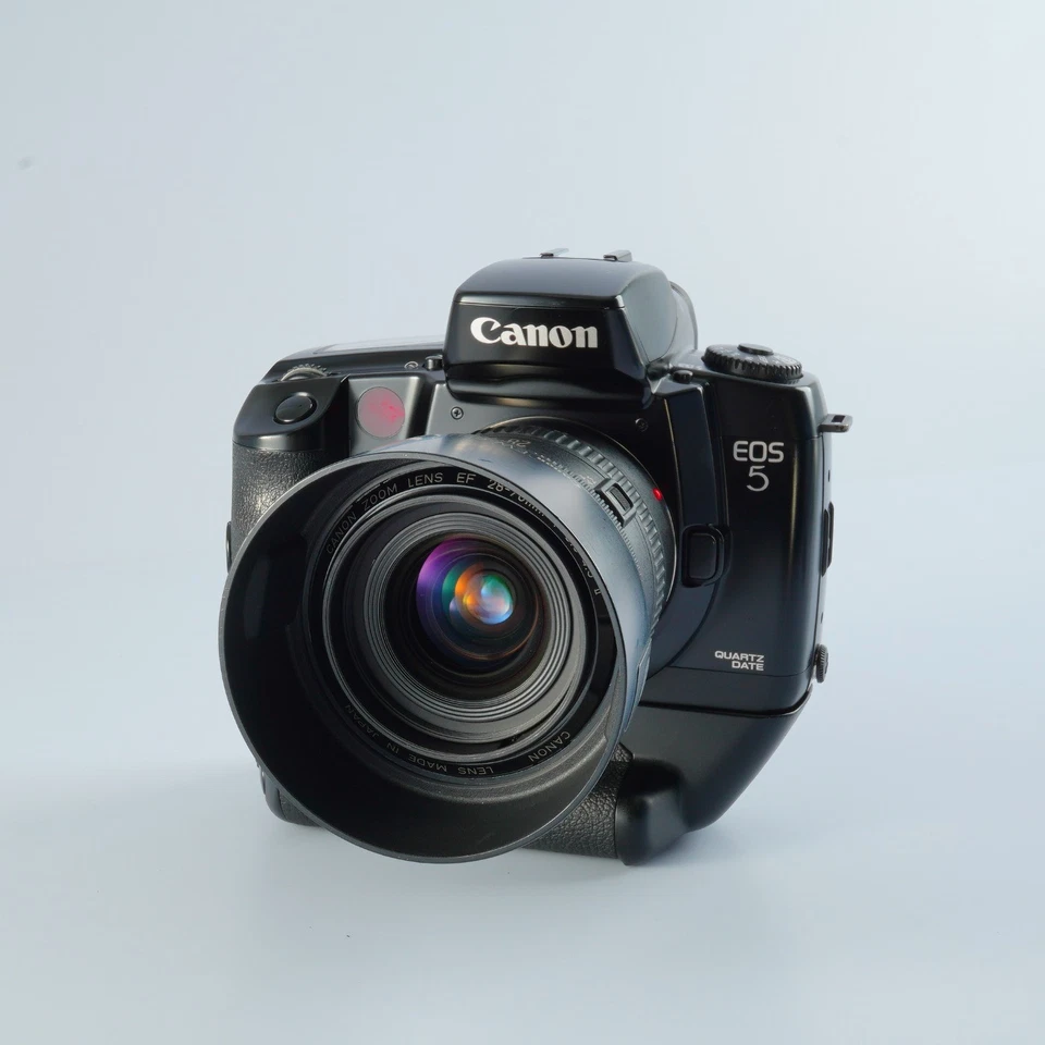 EXCELENTE cámara Canon EOS 5 + EF 28-70mm F/3.5-4.5 II + VG-10 AF Film SLR