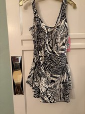 Rose Marie Reid One Piece Tummy Control Gold Accent Bathing Suit Swimsuit NWT 16