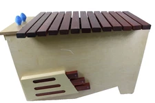 Issue ** Lyons Xylophone Diatonic Bass   #R5603