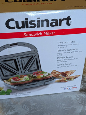Cuisinart Sandwich Maker Model WM-SW2N1 Nonstick Panini Press NIB New Sealed