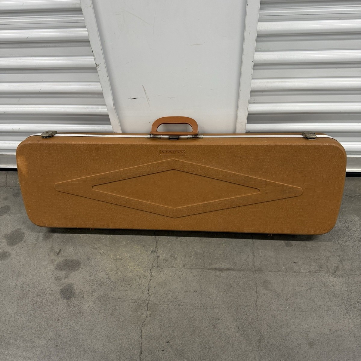 Vintage Gun Guard Hard Carry Case Brown Alligator Print With Lock