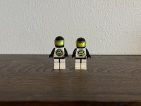 LEGO 6981 Blacktron II Aerial Intruder (Missing 2 Pieces See Pics)