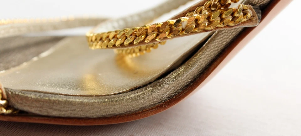 Stuart Weitzman Women's Chain Strap Stiletto Heels LB3 Gold US:8M EU:38.5 - Image 4 of 4