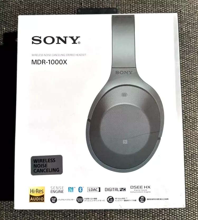 SONY MDR-1000X Wireless Noise-Canceling Headphones Black w/box USED Very  good