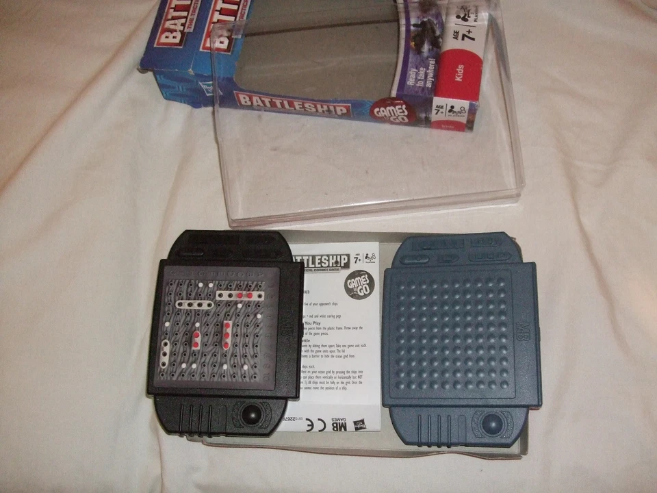 Games to Go-Battleship-The Tactical Combat Game 2010 - Image 3 of 4