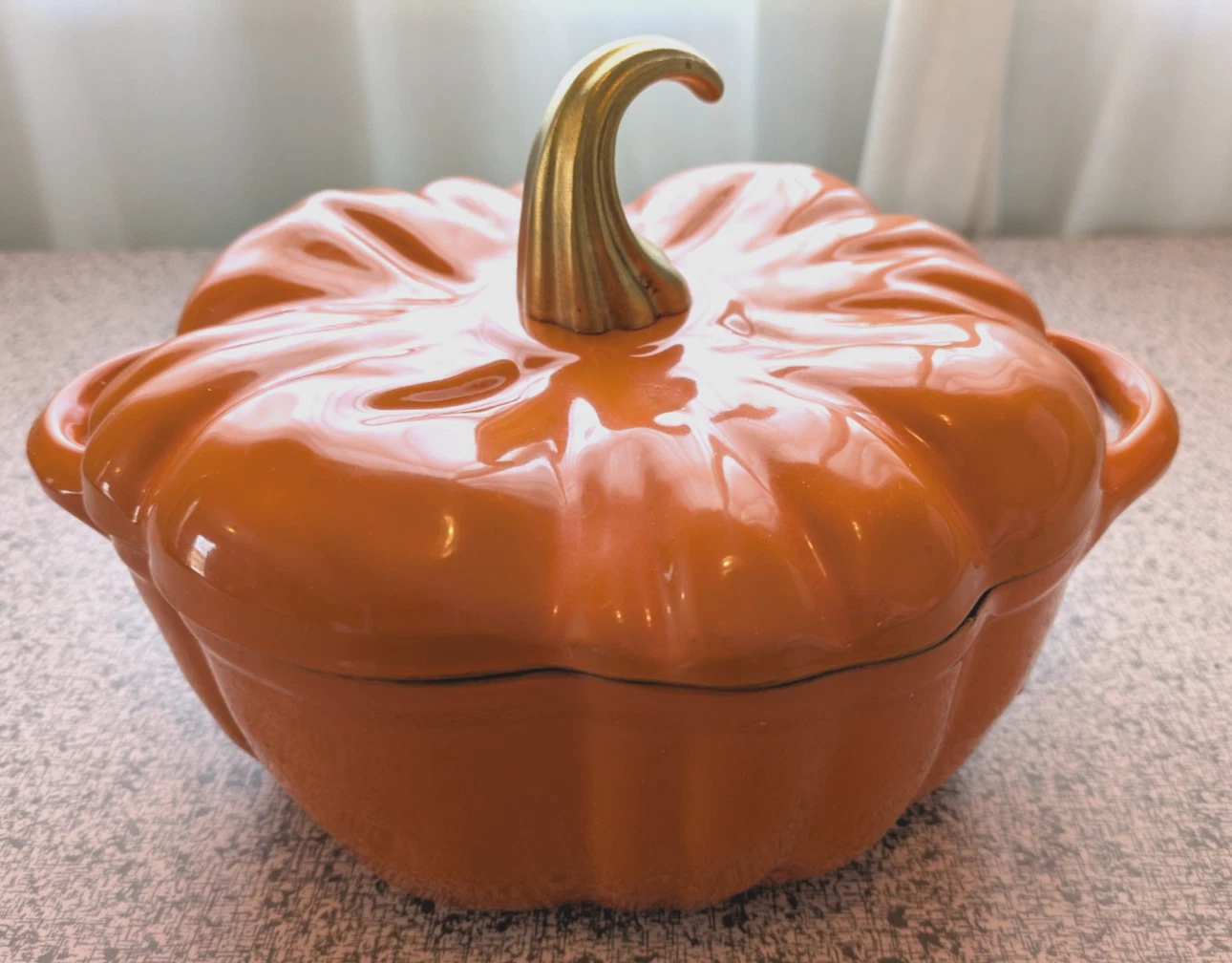 Cast Iron Pumpkin Dutch Oven 1.8 Liter Smith & Clark Ironworks Orange Casserole