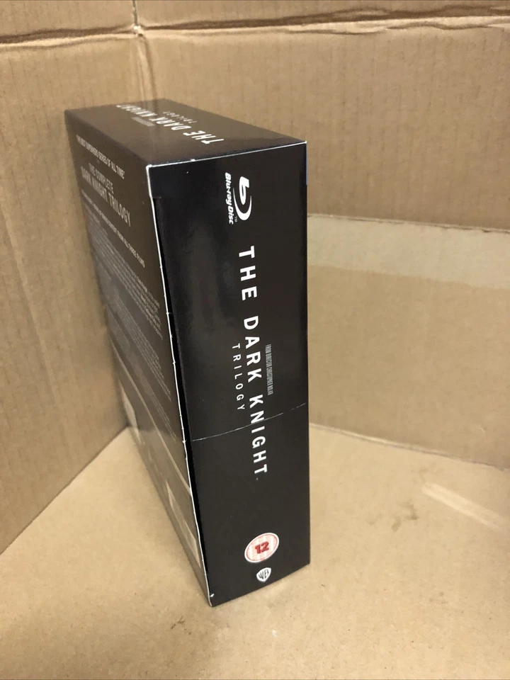 The Dark Knight Trilogy [Batman] [Blu-ray] [2005] [2013] [Region Free] - Image 4 of 4