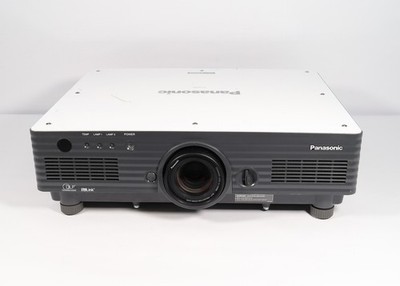 Panasonic PT-D4000 Projector 4000 LUMENS | eBay
