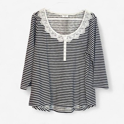 Melrose Chic Women s 1X Black White Stripe Blouse NWT Crocheted Collar