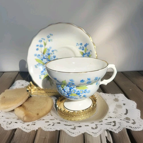 Rosina Bone China Tea Cup & Saucer Blue Forget Me Not Flower Sprays Gold Edges 