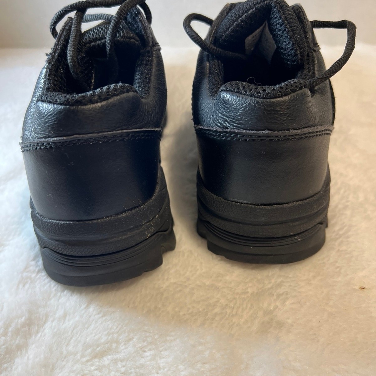 Thorogood 804-6180  Series Athletic Uniform Oxford Composite Toe women’s 6 — product photo 4 of 9
