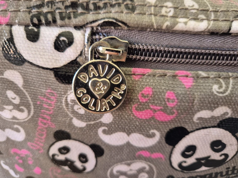 David & Goliath Satchel Bag - Image 4 of 4