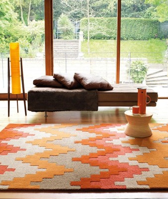 Modern Geometric Matrix Cuzzo Sienna Hand Tufted Wool Chevron Orange Pink Multi