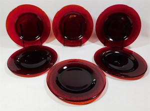 6-VINTAGE-ELEGANT-DUNCAN-MILLER-RUBY-RED-GLASS-LUNCHEON-PLATES-8-034-RARE-PEBBLED