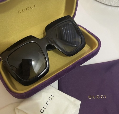 gucci gg0053s 54mm oversize square sunglasses black