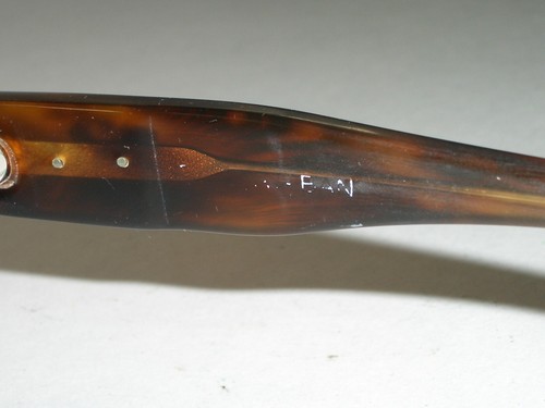 VINTAGE B&L RAY BAN W2985 THICK CRYSTAL TORTOISE G15 UV UNDERCURRENT SUNGLASSES - Picture 7 of 9