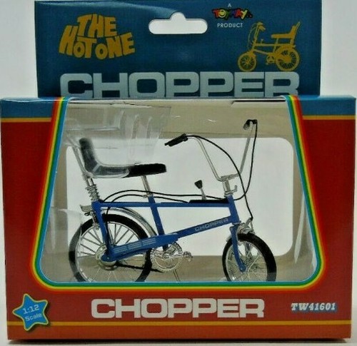 One Diecast Model Horizon blue Colour 