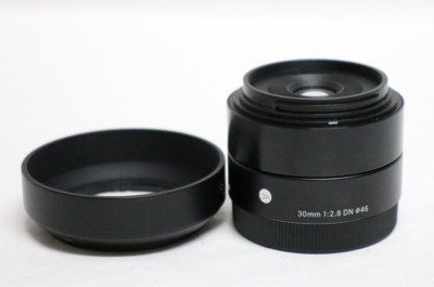 Sigma 30mm Art  F1:2.8 DN Lens with hood