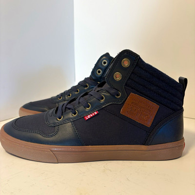 Levi's Wilshire Mid Top Lace-Up Sneakers Navy/Gum Cushioned 517426-U95