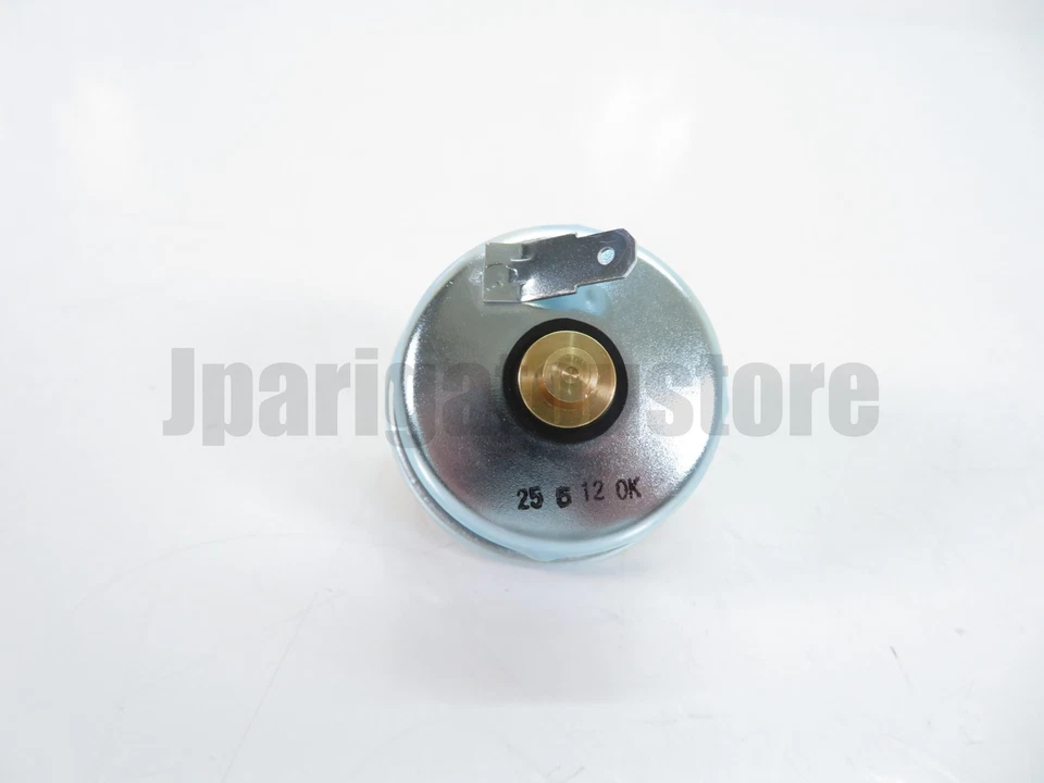 Toyota Genuine 83520‑60011 Gage Assembly, Oil Pressure Sender Land Cruiser 83–97 - Image 4 of 4