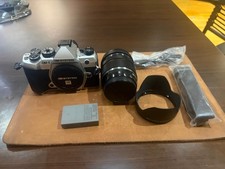 OM SYSTEM OLYMPUS OM-5 Mark II Silver 20.4 MP 12-45 Lens