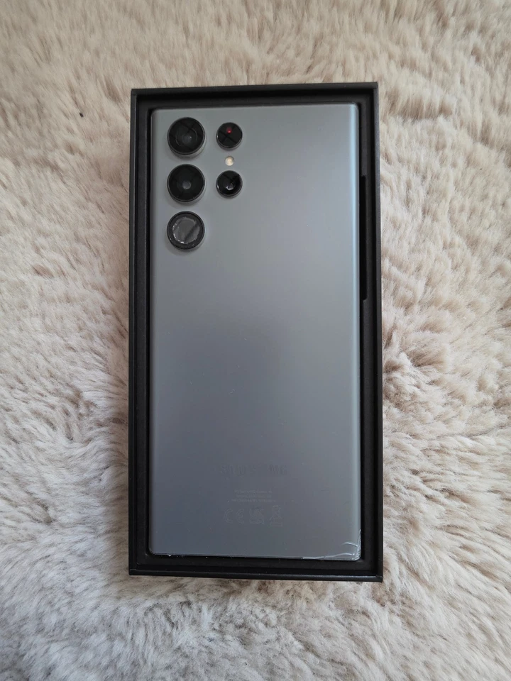 Samsung Galaxy S22 Ultra · 512GB, Foto 2 von 5