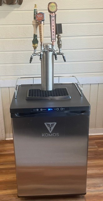 KOMOS™4 tap Kegerator with NukaTap flow control faucets, Draft Beer, Excellent!