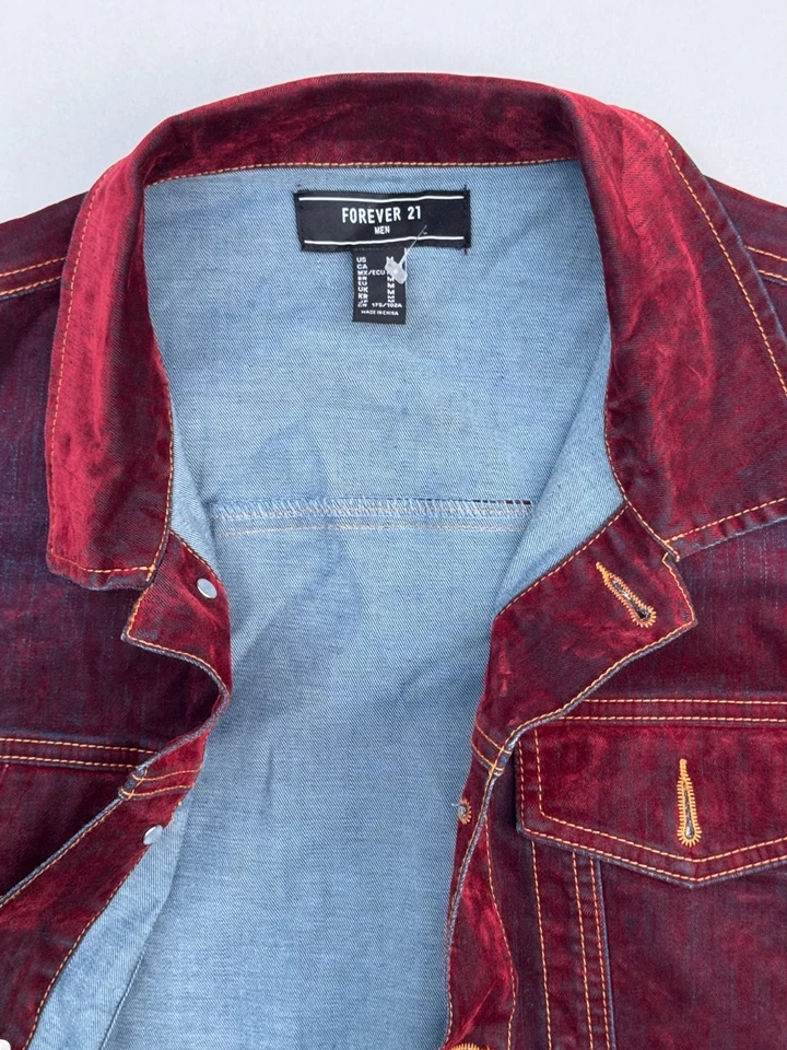 Men's Forever 21 Burgundy Denim Jacket Medium Faux Suede Textured NWOT - Image 4 of 4