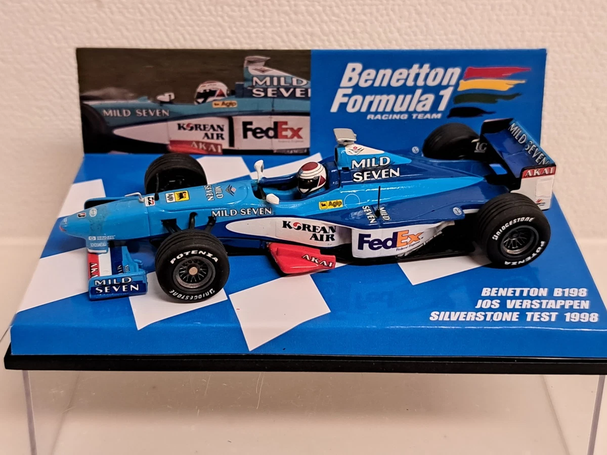 MINICHAMPS 1/18 LOTUS Renault 98T Ayrton Senna 1986 F1 Formule 1 Voiture EUR 389,72 - FR