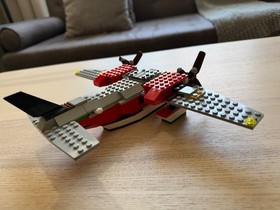 LEGO Adventurers: Island Hopper (5935) with Instructions and Box (99% COMPLETE)
