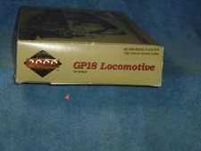 *PROTO 2000 HO SCALE #8843 GP18  LOCOMOTIVE NICKEL PLATE ROAD #709