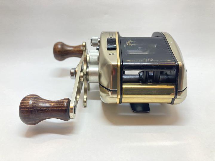 OLD DAIWA PHANTOM Tournament SS-10 Vintage BaitCasting Reel OLD DAIWA PHANTOM Tournament SS-10 Vintage BaitCasting Reel
