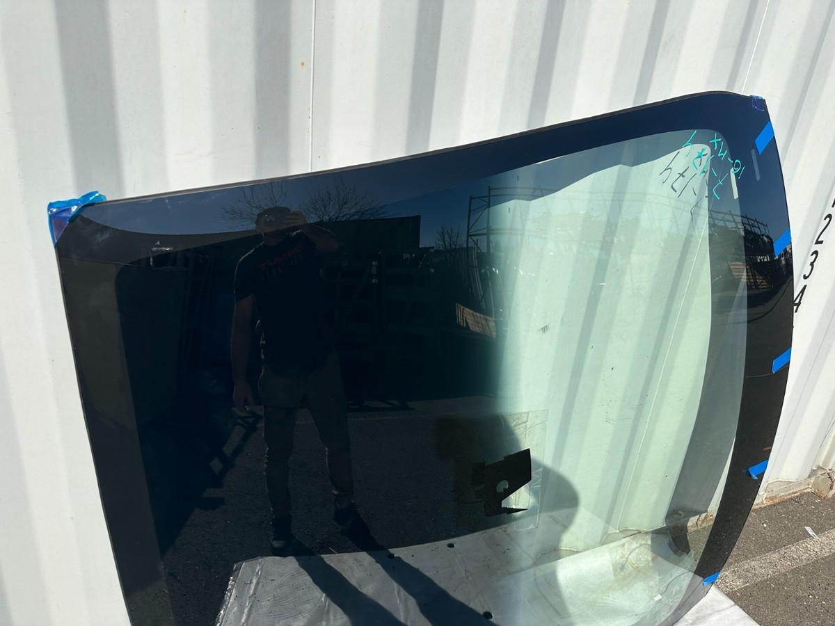 ⭕ 16-17 Tesla Model X Front Windshield Glass MONO-CAM 1106012-00
