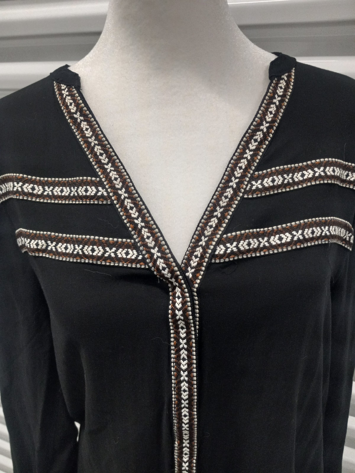 BKE Native Split Neck Beaded Button-Up LS Shirt W… - image 2