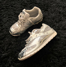 Bottega Veneta Men  s Silver/White Low Top Lace Up Athletic Sneakers