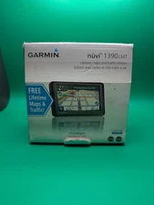 Garmin nüvi 1390LMT Automotive Mountable Portable GPS Navigation Nuvi Bundle