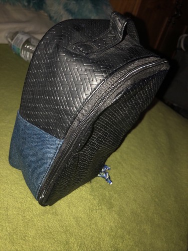 toiletry pouch