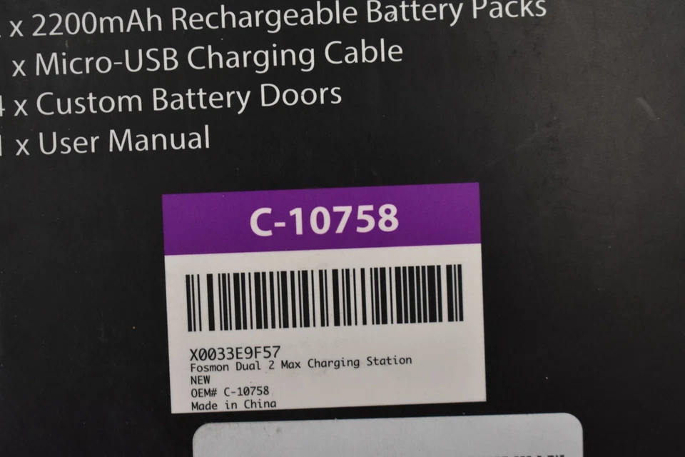Fosmon Dual 2 Max Charger Station w 4 Rechargeable Batteries & Covers For XBox - Image 4 of 4