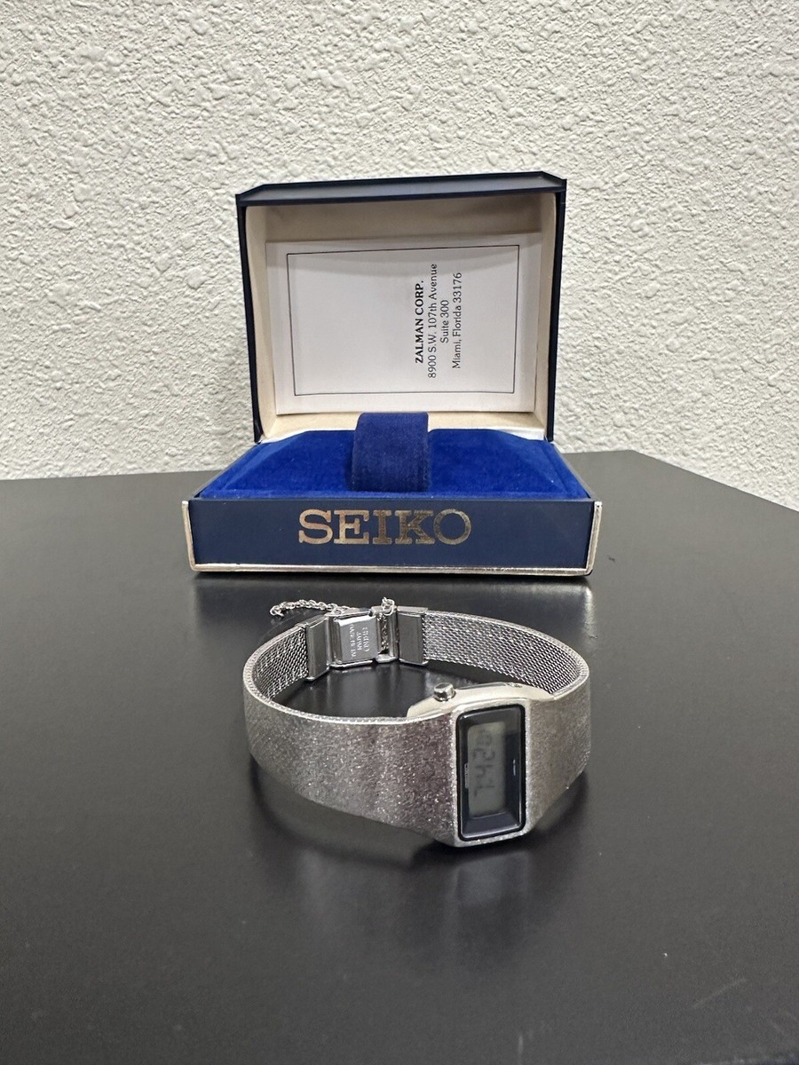 VTG Seiko Digital Women's Watch With Original Box # L221- 5029 Pre