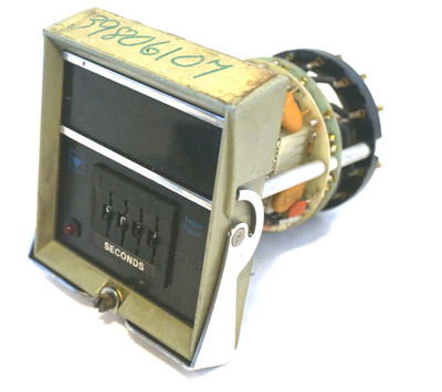 USED EAGLE SIGNAL CT5303A6 TIMER 120V 60HZ