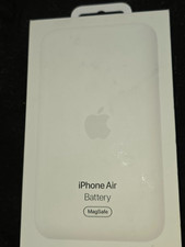 Apple iPhone Air MagSafe Battery in White MGPG4AM/A A3385
