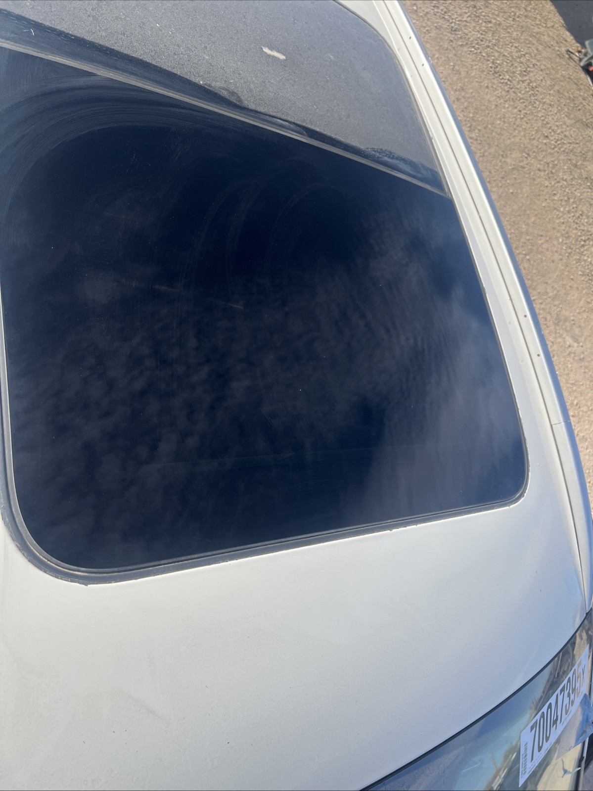 2017-2020 MASERATI LEVANTE M161 FRONT SUNROOF GLASS WINDOW PANEL 6114134