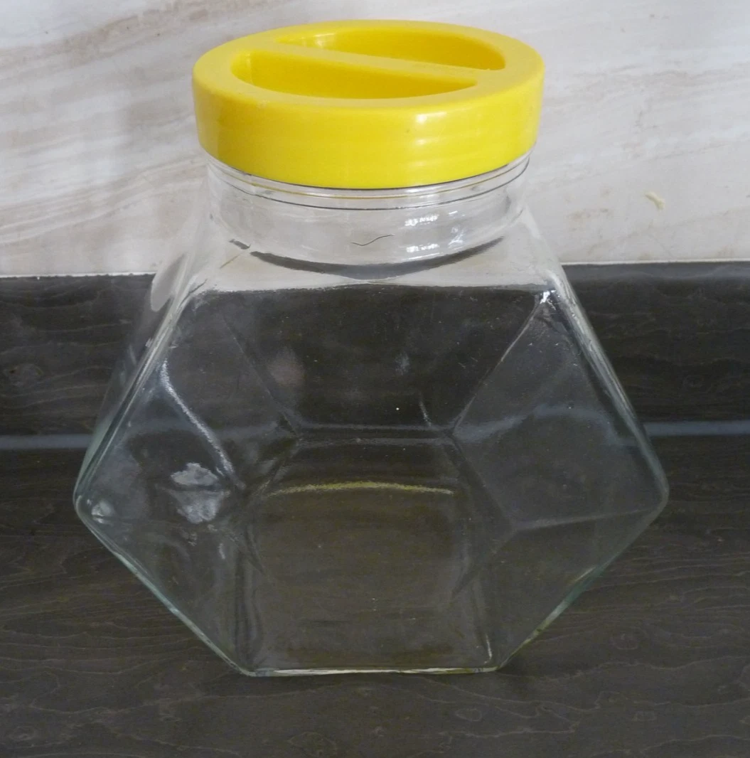 Vintage BORGONOVO Italy Hexagonal Clear Glass Storage Jar Yellow Lid VGC
Opens in a new window or ta