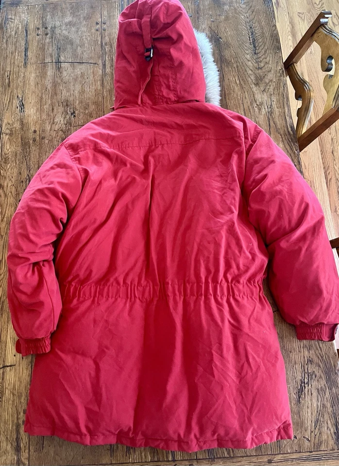 Eddie Bauer Goose Down Polar Parka Sheep Fur: women’s XL - Good Condition - Image 3 of 4