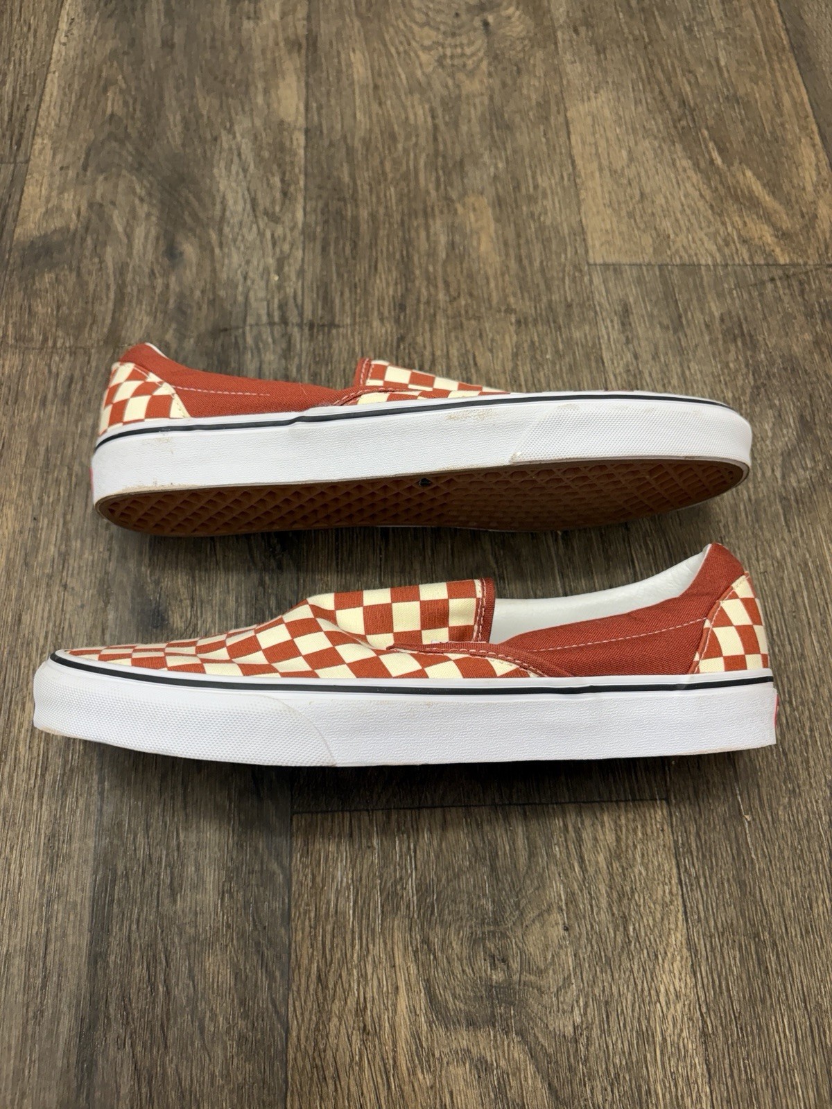 Size 11 - VANS Classic Slip-On Checkerboard Picnt/Trwht VN0A4U38WS2