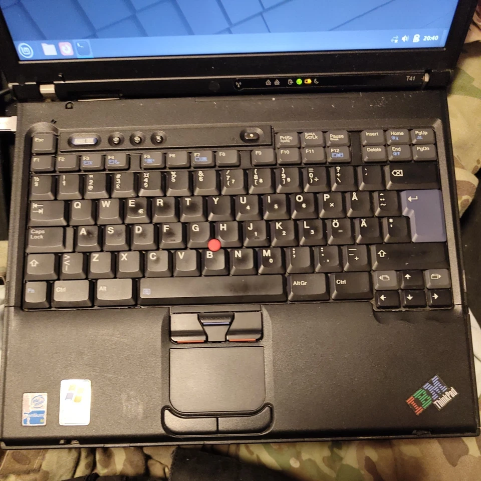 IBM ThinkPad T41 14" 2374 Pentium M 1.6G 1GB RAM 40GB HDD - Image 3 of 4