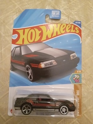 #ad Hot Wheels Ford Mustang HW #x27;70s Vs #x27;90s Diecast 1 64th Scale Black Cars Toys $2.85