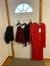 BRAND NEW LOT OF 5 WOMEN'S SIZE MEDIUM CLOTHING